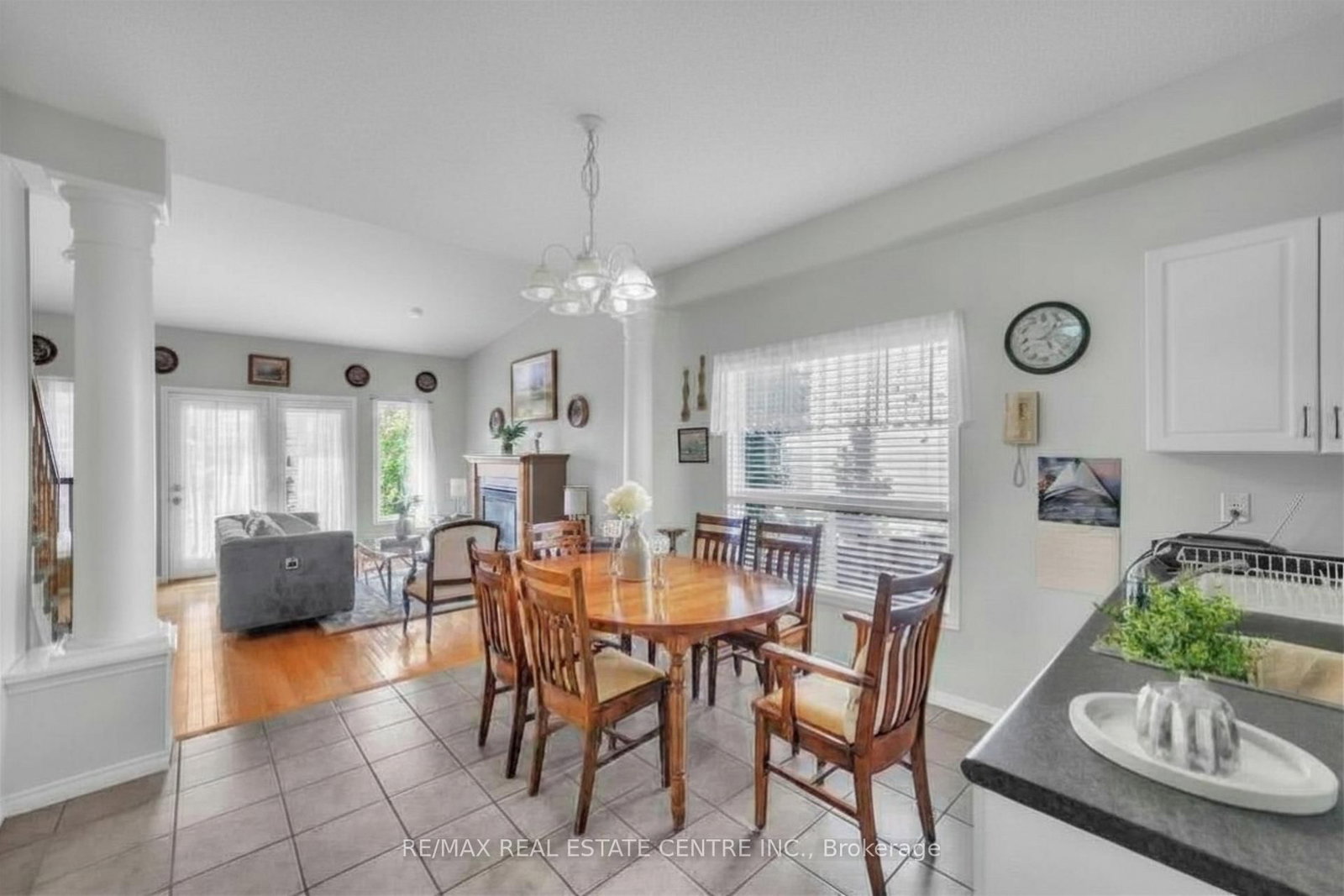 35 Cameron Court photo 7