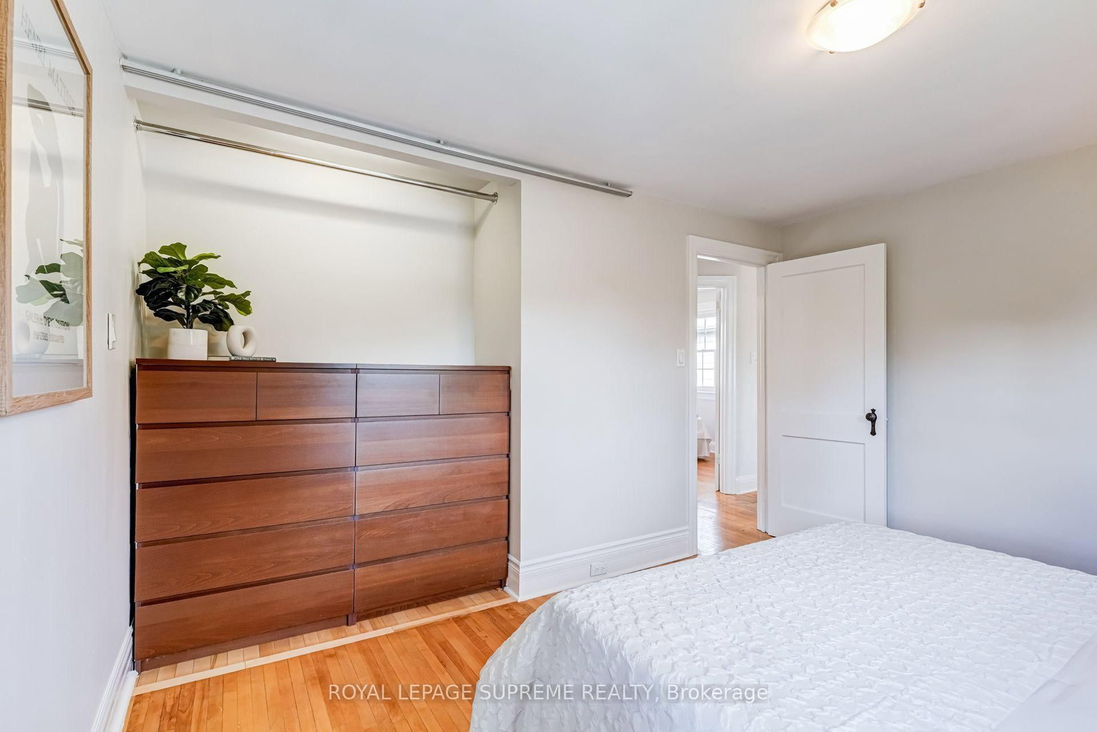 16 City Road • Toronto, ON photo 15