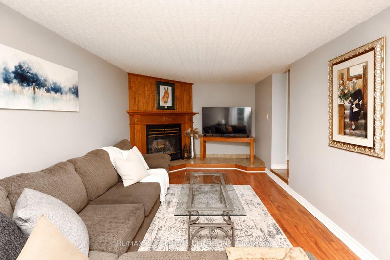 354 Martin Milton,ON L9T 2R6 — Photo 10