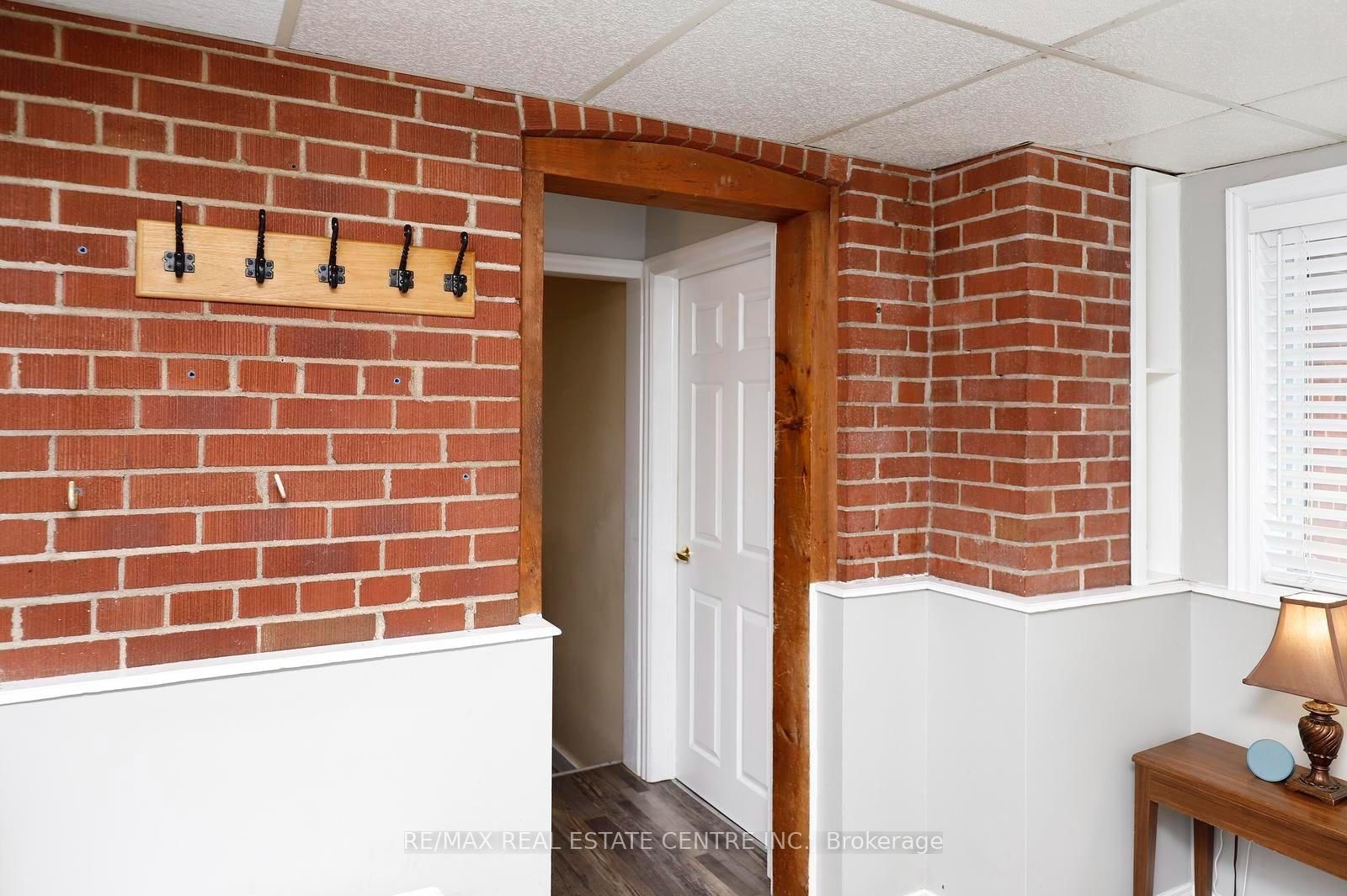 354 Martin Street SE • Milton, ON photo 15