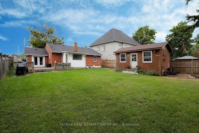 354 Martin Street SE • Milton, ON photo 3