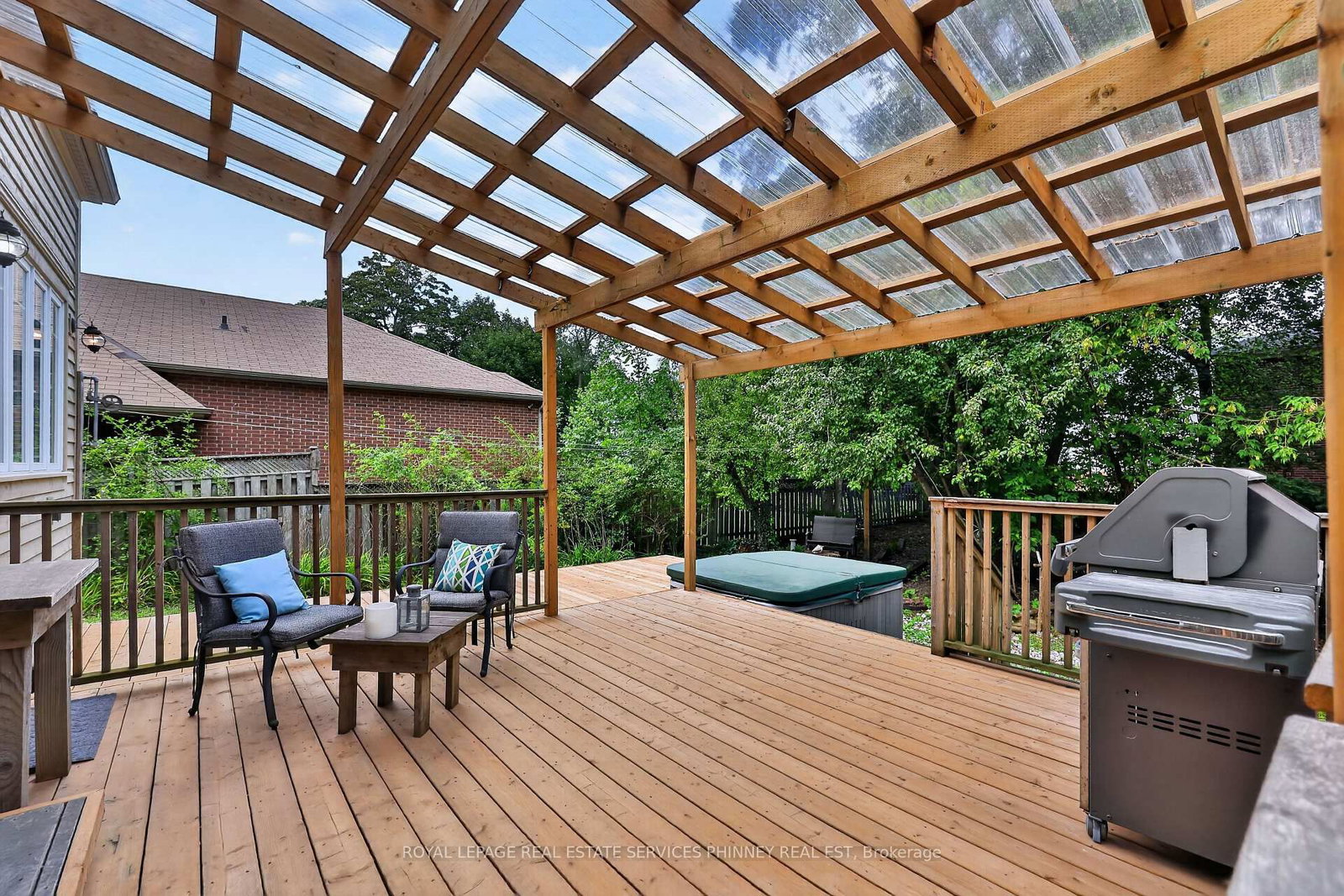 21 Cumberland Drive • Mississauga, ON photo 39
