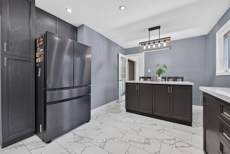 4 Martindale Brampton,ON L6X 2T9 — Photo 8