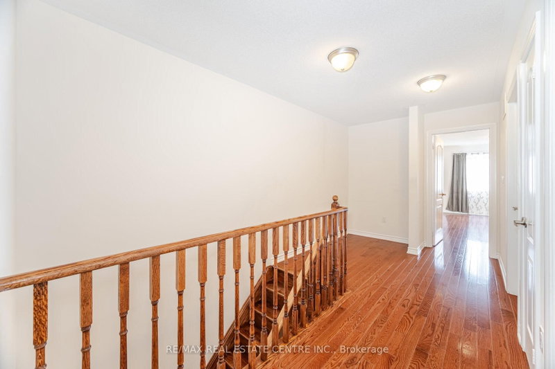 11 Yately Brampton,ON L7A 4R9 — Photo 14