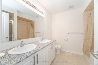 11 Yately Brampton,ON L7A 4R9 — Photo 17