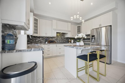 18 Malpass Brampton,ON L7A 4P8 — Photo 12