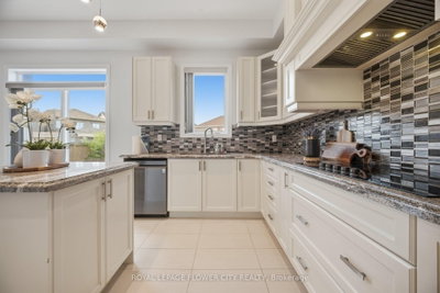 18 Malpass Brampton,ON L7A 4P8 — Photo 14