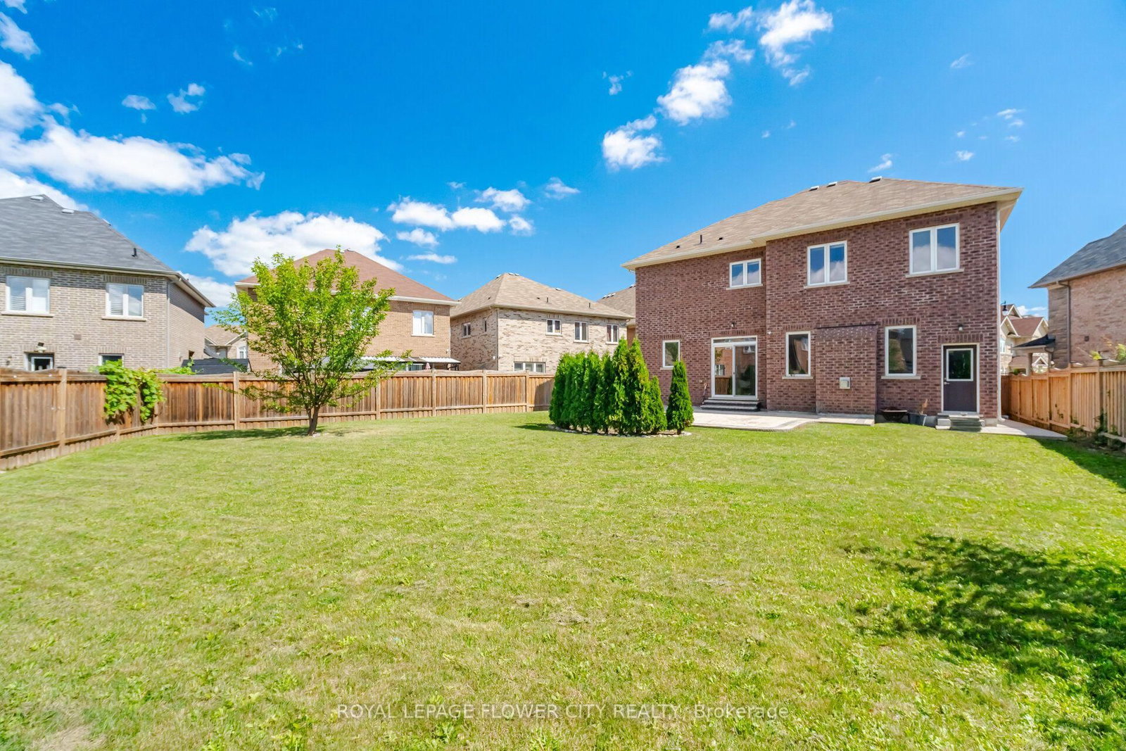 18 Malpass Brampton,ON L7A 4P8 — Photo 48