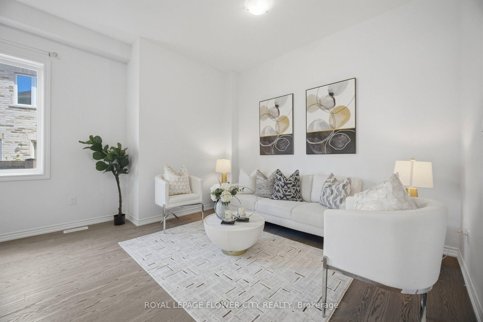 18 Malpass Brampton,ON L7A 4P8 — Photo 5