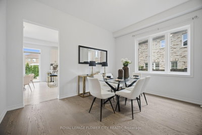 18 Malpass Brampton,ON L7A 4P8 — Photo 8