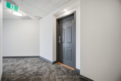 250 Webb Drive • #PH05 • Mississauga, ON photo 4