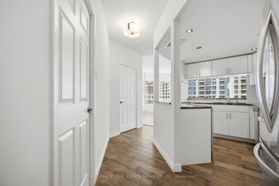 250 Webb Drive • #PH05 • Mississauga, ON photo 7