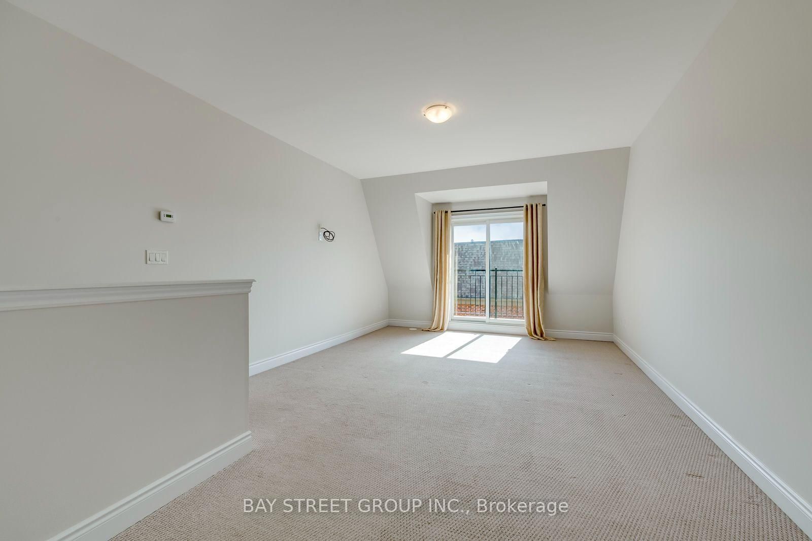 2172 Trafalgar Road • ##21 • Oakville, ON photo 10