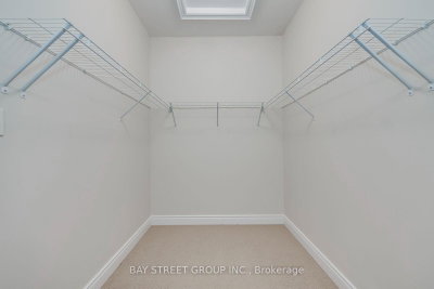 2172 Trafalgar Oakville,ON L6H 0N3 — Photo 13
