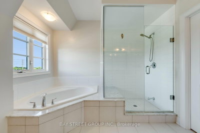 2172 Trafalgar Oakville,ON L6H 0N3 — Photo 16