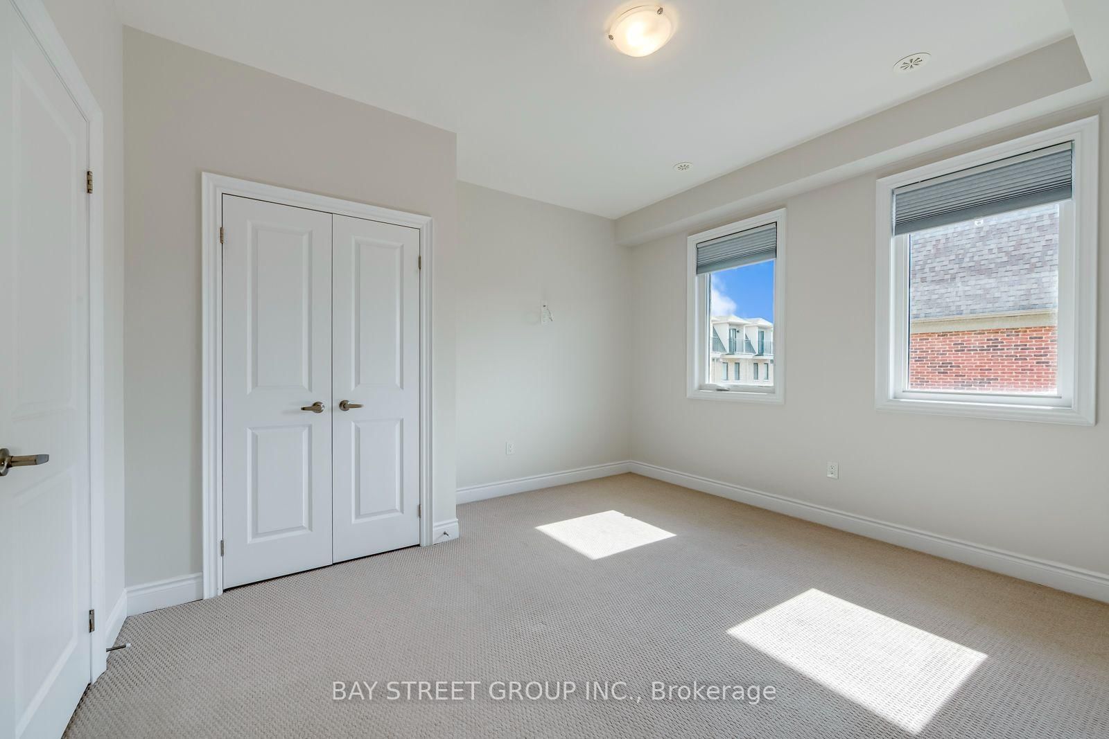 2172 Trafalgar Road • ##21 • Oakville, ON photo 23