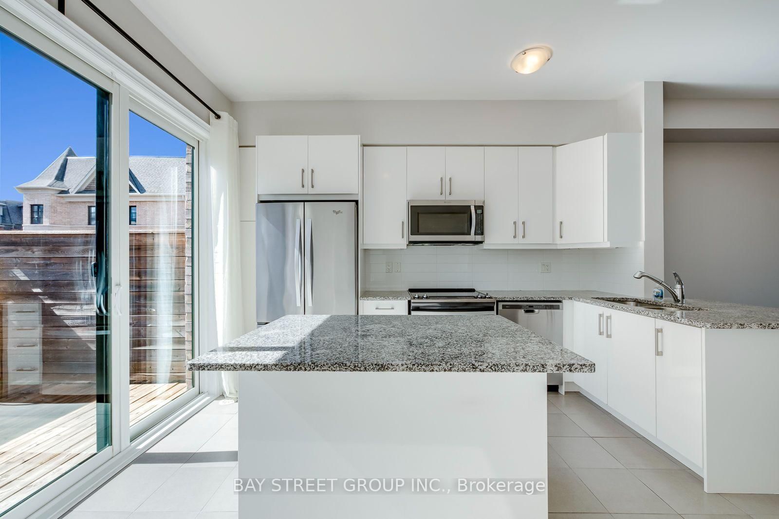2172 Trafalgar Road • ##21 • Oakville, ON photo 30