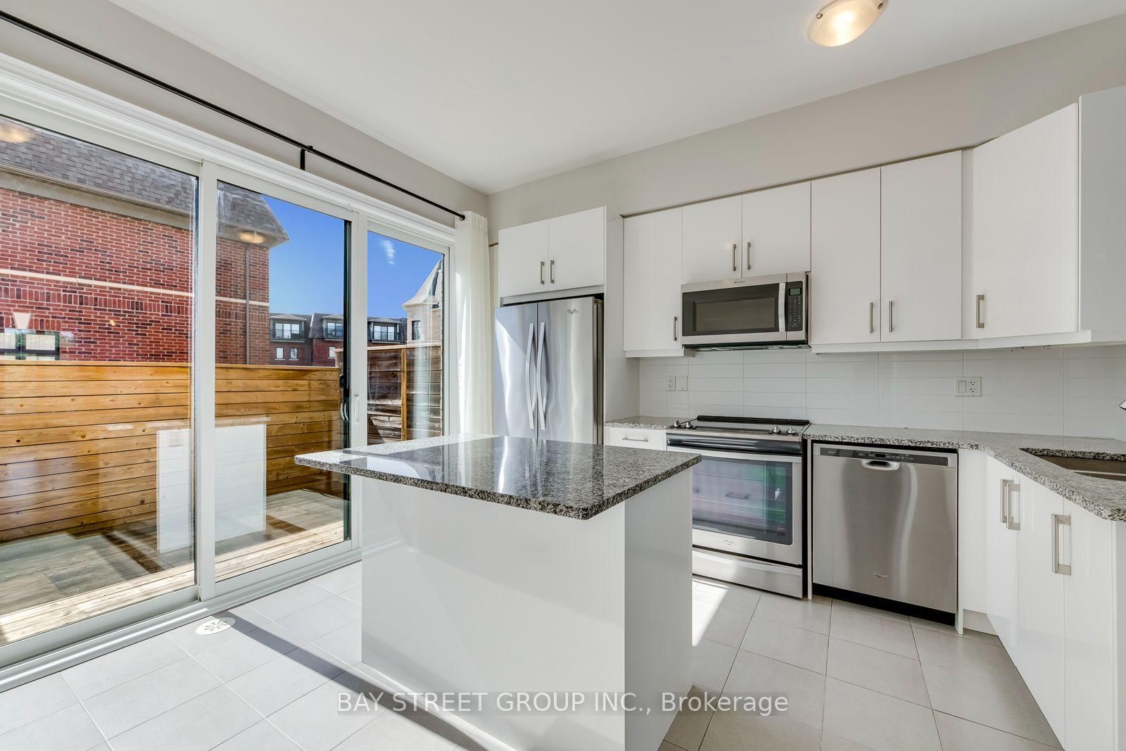 2172 Trafalgar Road • ##21 • Oakville, ON photo 33