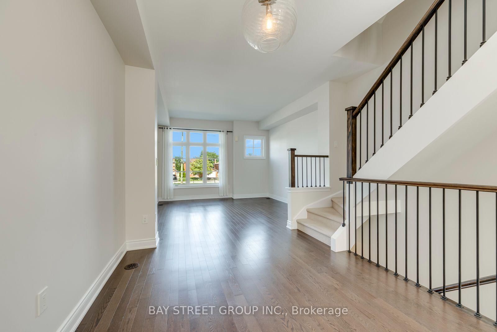 2172 Trafalgar Road • ##21 • Oakville, ON photo 35