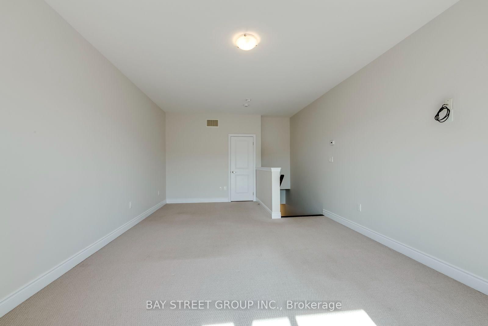 2172 Trafalgar Road • ##21 • Oakville, ON photo 8