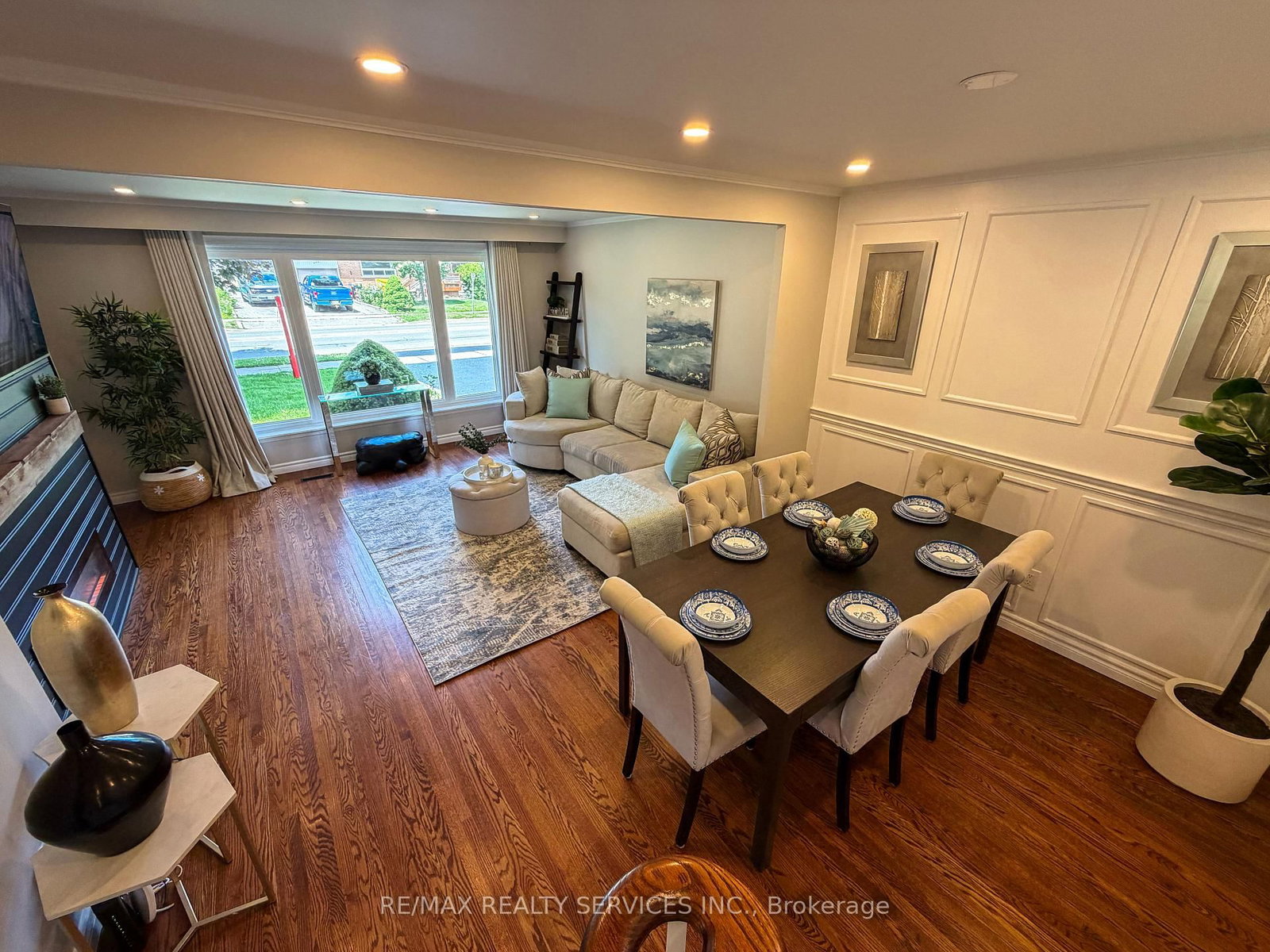 238 Laurier Avenue • Milton, ON photo 17
