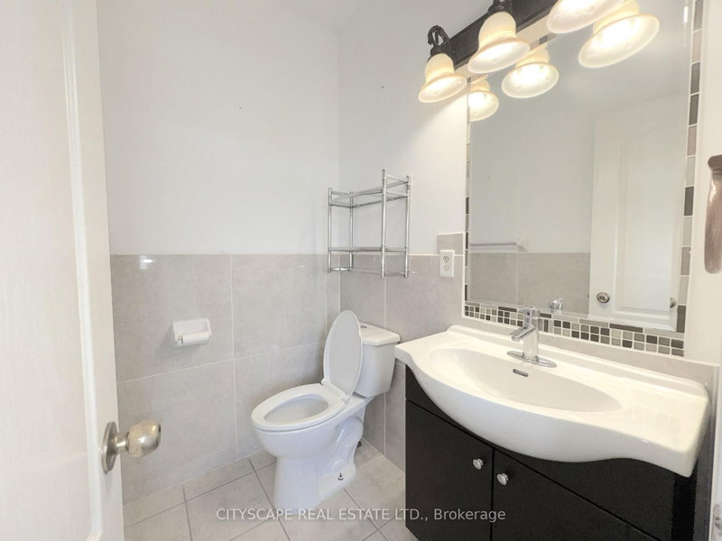 24 Eastway Brampton,ON L6S 0A4 — Photo 20
