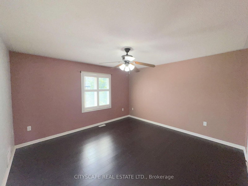 24 Eastway Brampton,ON L6S 0A4 — Photo 22