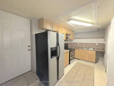 24 Eastway Brampton,ON L6S 0A4 — Photo 39
