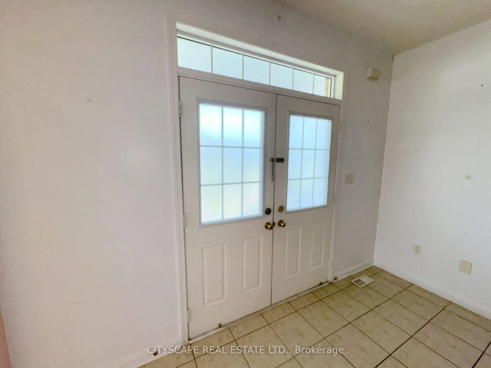 24 Eastway Street • Brampton, ON photo 8