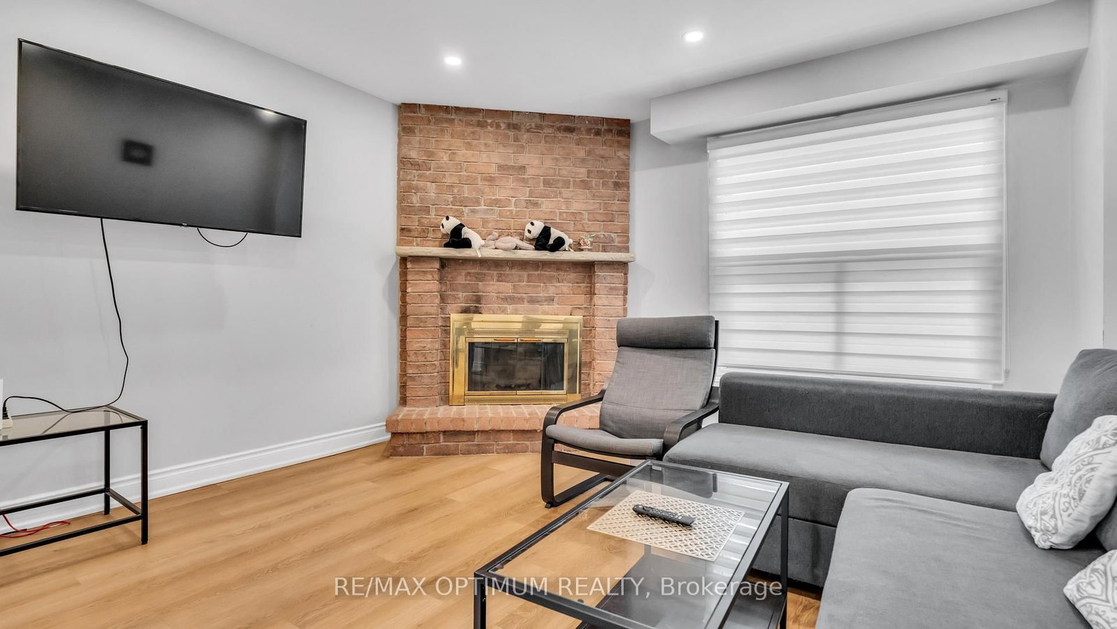 362 Kingsbridge Garden Mississauga,ON L5R 1K8 — Photo 11