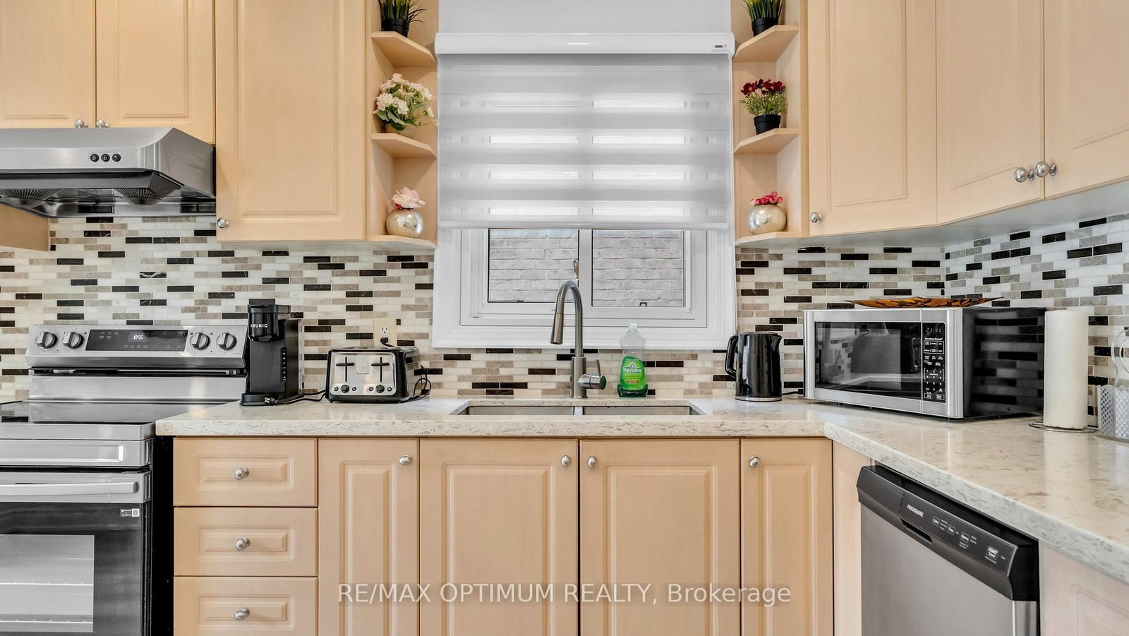 362 Kingsbridge Garden Mississauga,ON L5R 1K8 — Photo 15