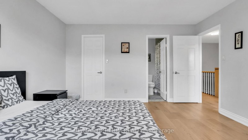 362 Kingsbridge Garden Mississauga,ON L5R 1K8 — Photo 21