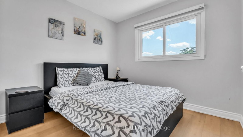362 Kingsbridge Garden Mississauga,ON L5R 1K8 — Photo 25