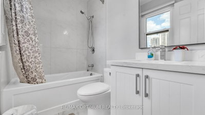 362 Kingsbridge Garden Mississauga,ON L5R 1K8 — Photo 27