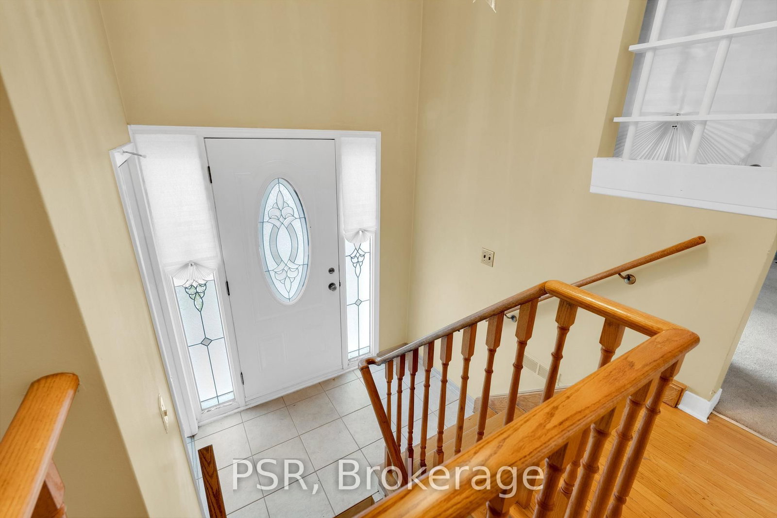 60 Bamford Crescent • Toronto, ON photo 7