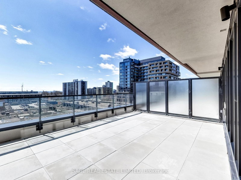 514 - 285 Dufferin Street