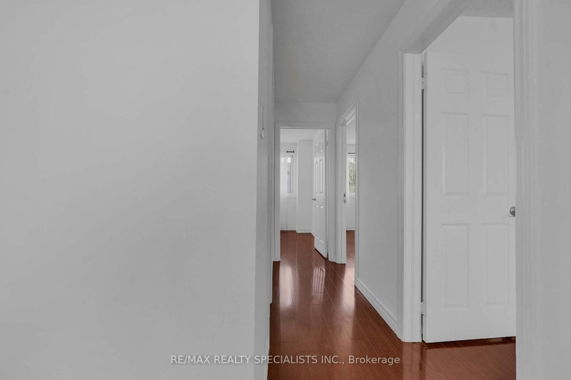 3525 Brandon Gate Mississauga,ON L4T 3M3 — Photo 14