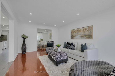 3525 Brandon Gate Drive • #11 • Mississauga, ON photo 5
