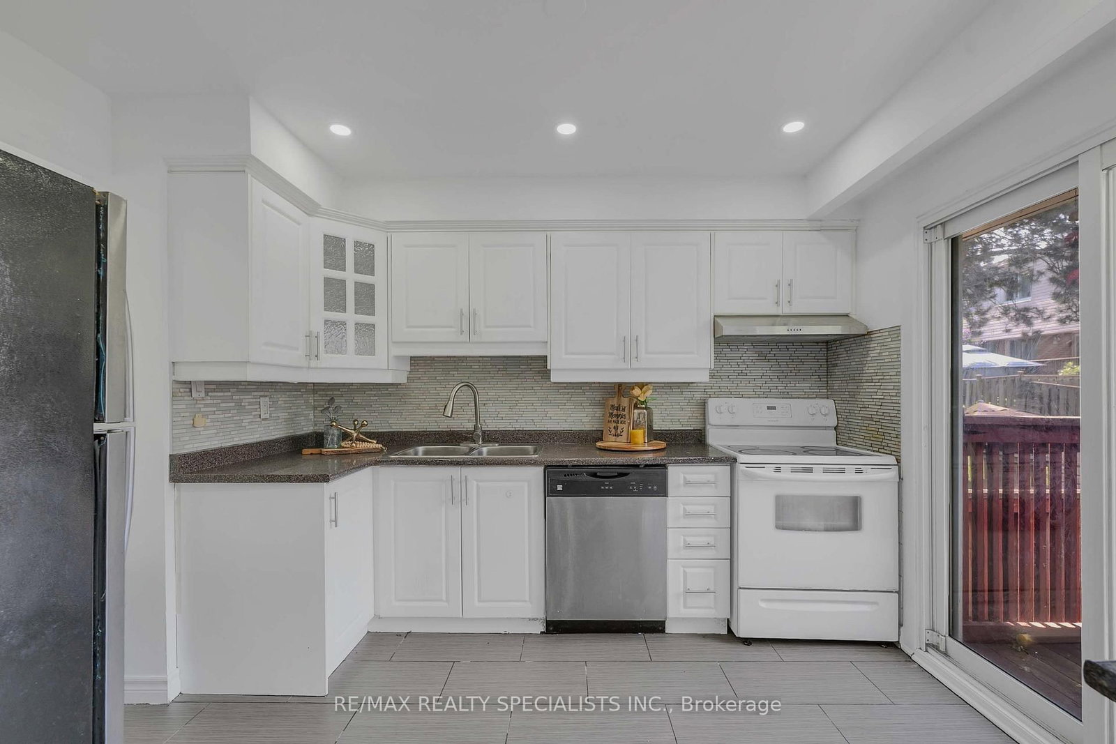 3525 Brandon Gate Drive • #11 • Mississauga, ON photo 8