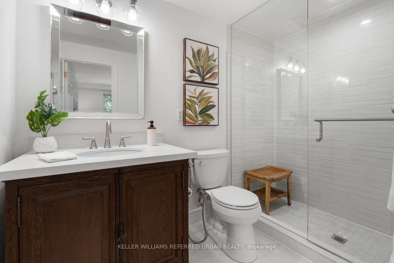 109 Kennedy Avenue • Toronto, ON photo 28