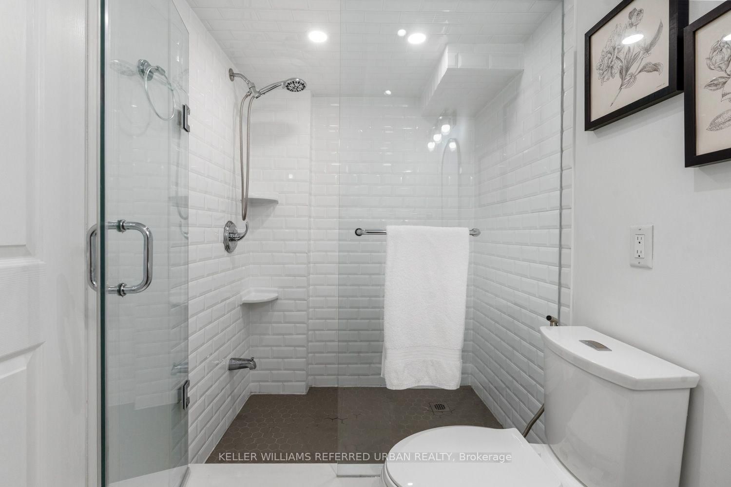 109 Kennedy Avenue • Toronto, ON photo 38