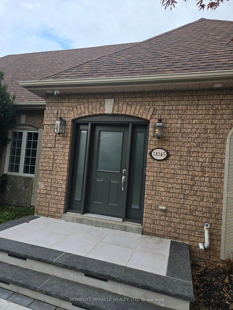 11045 Inglis Drive