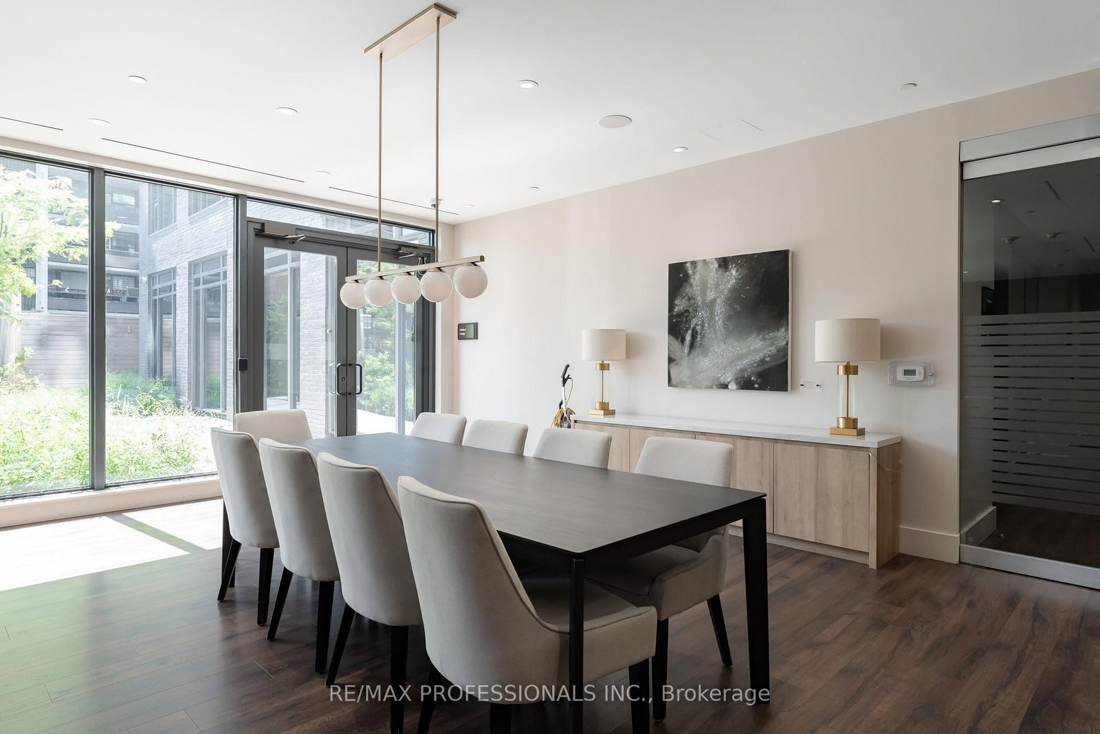 21 Park Street E • #816 • Mississauga, ON photo 34