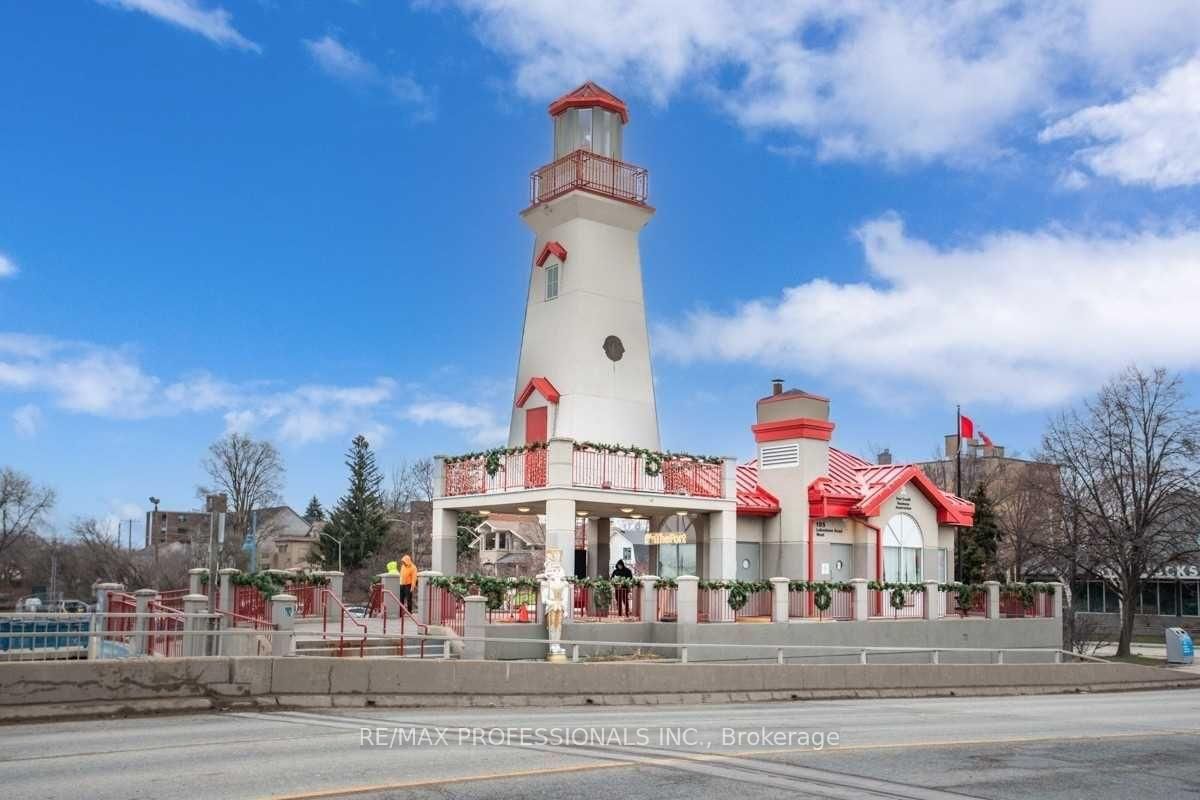 21 Park Street E • #816 • Mississauga, ON photo 35
