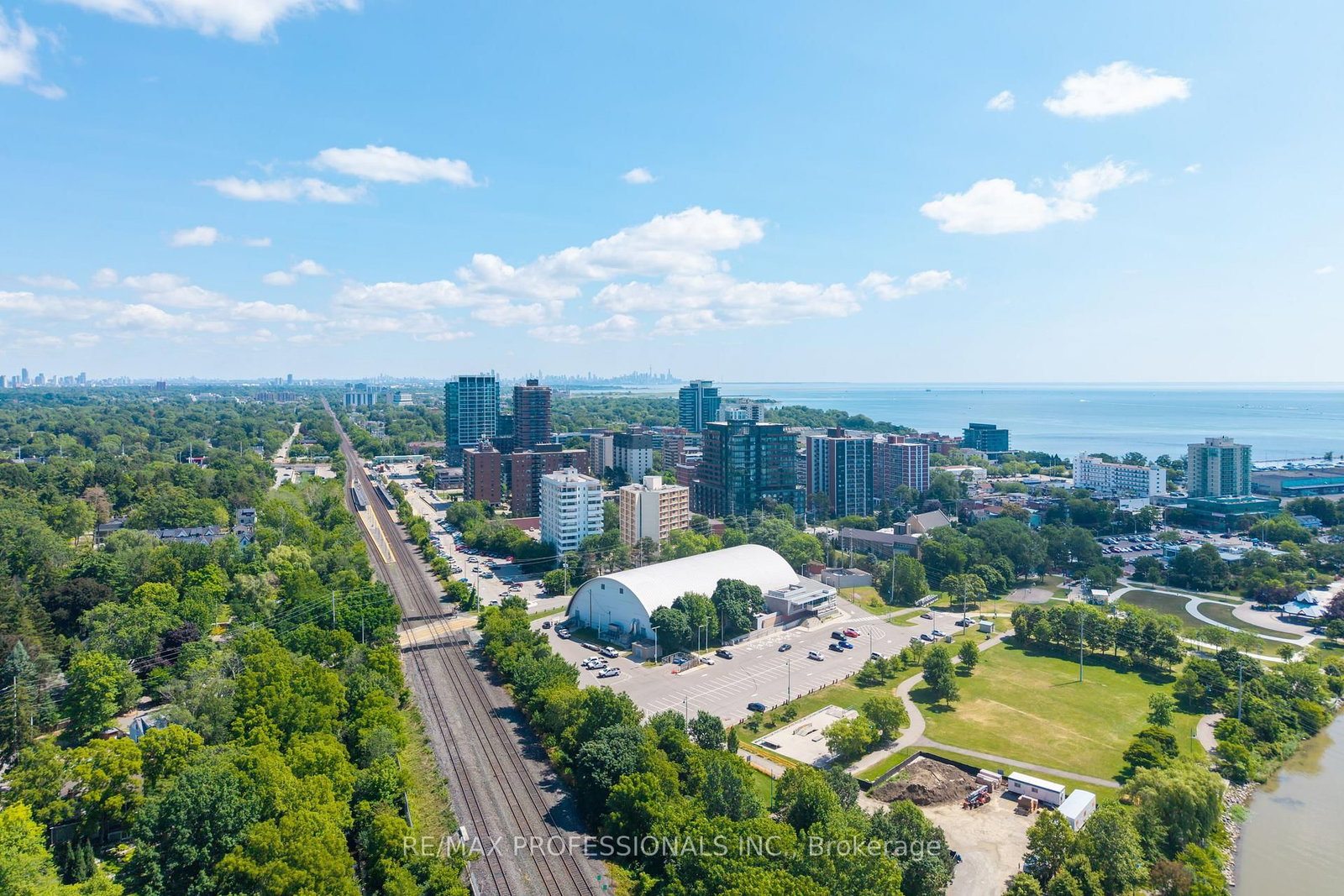21 Park Street E • #816 • Mississauga, ON photo 39