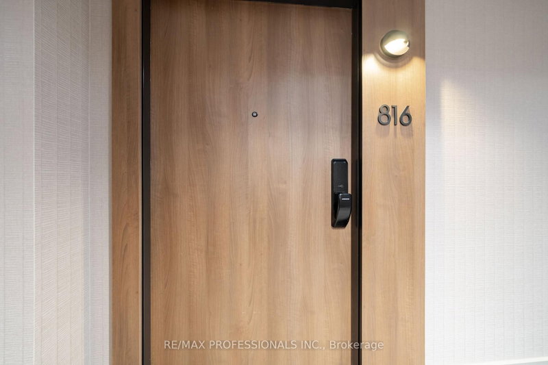 21 Park Mississauga,ON L5G 1L6 — Photo 9