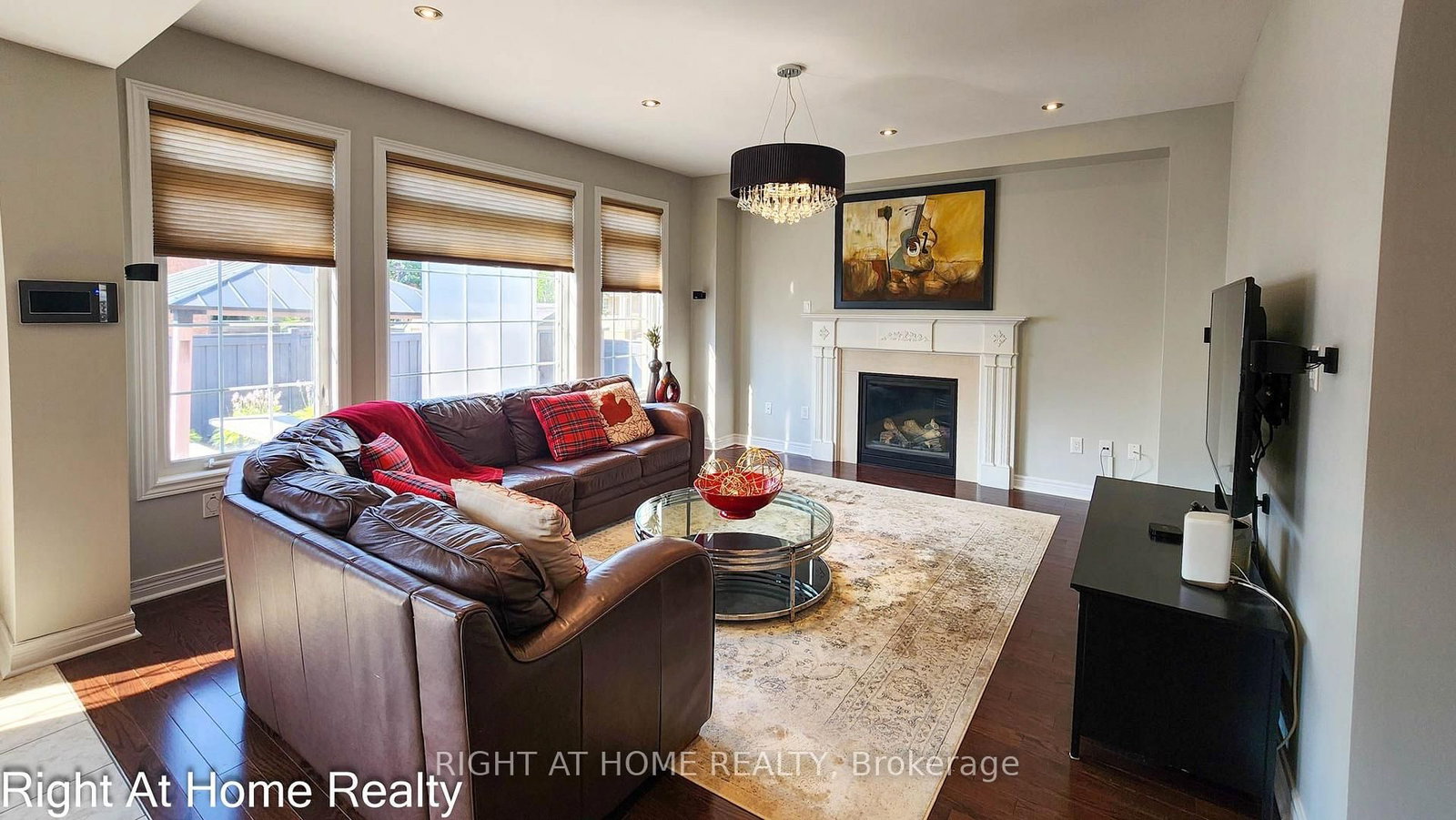 22 Bluffmeadow Street • Brampton, ON photo 10