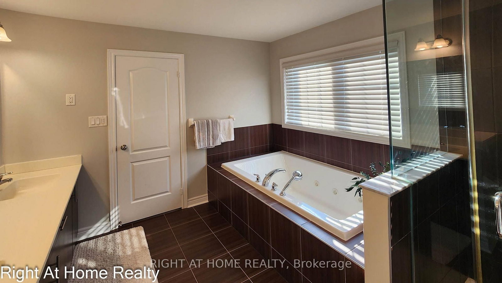 22 Bluffmeadow Street • Brampton, ON photo 25