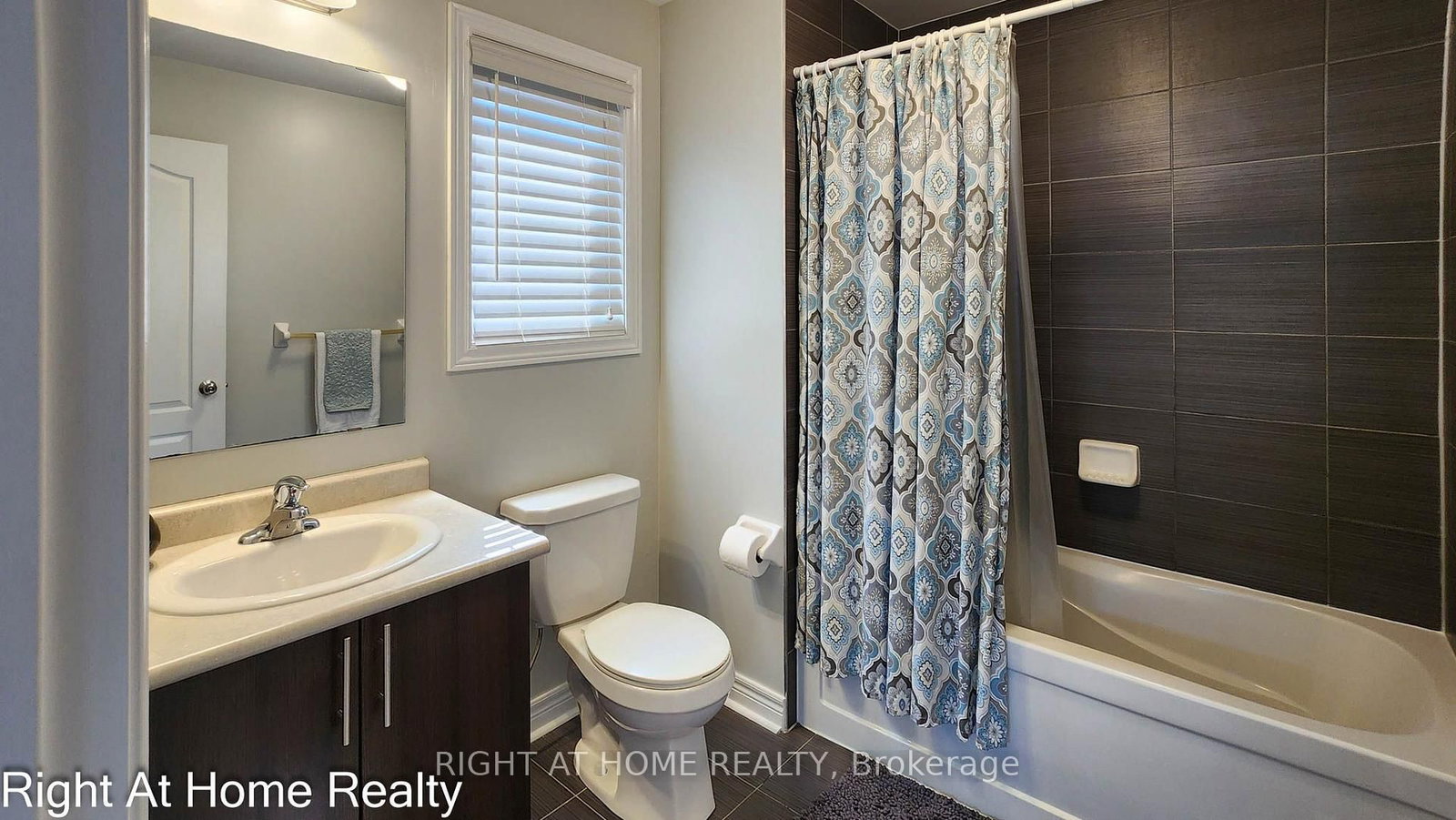 22 Bluffmeadow Street • Brampton, ON photo 30