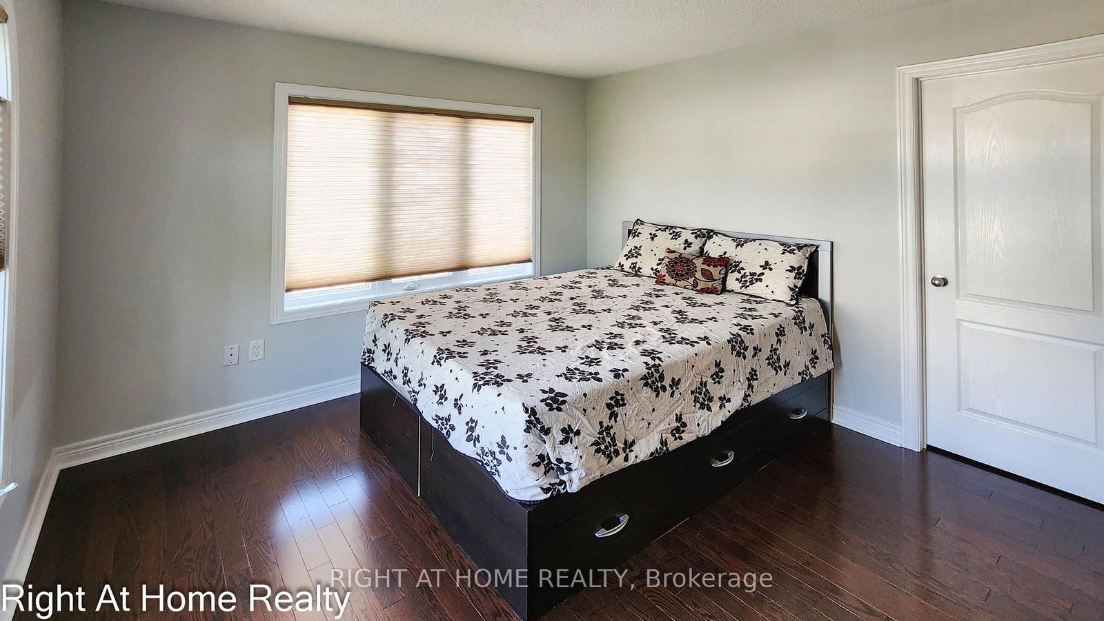22 Bluffmeadow Street • Brampton, ON photo 31